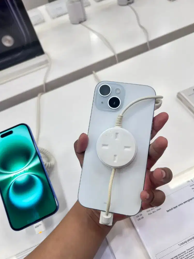 IPHONE 15 128GB & 256GB