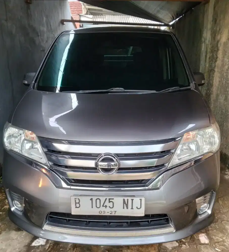 NISSAN SERENA HWS CVT 2014