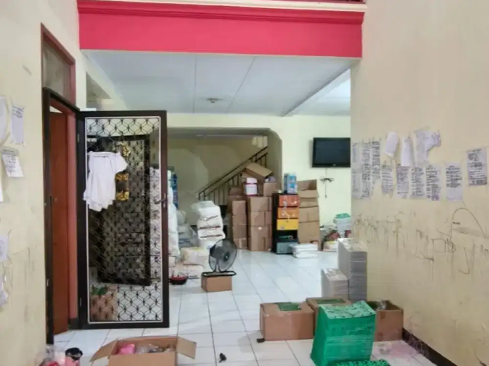 DIJUAL RUMAH BESAR HADAP BARAT LAUT HARGA TERMURAH DI CITRA GARDEN 5