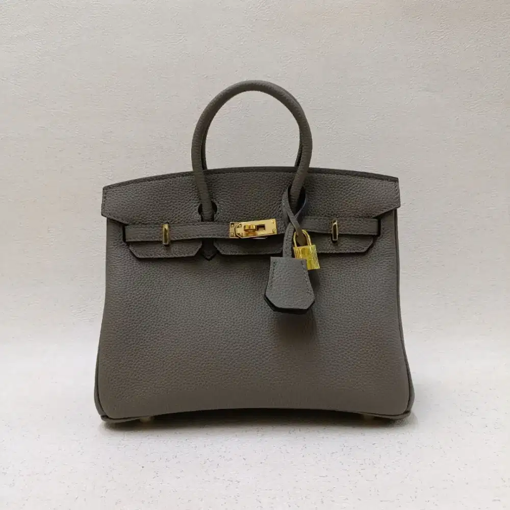 Hermes birkin 
Size : 25cm
Kulit