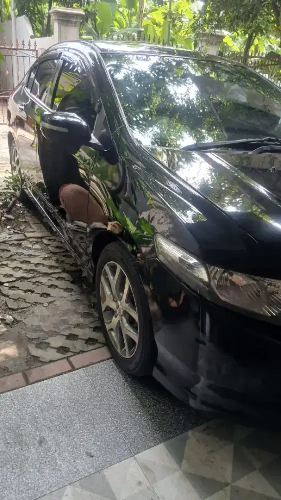 Honda city E i-vtec tahun 2010