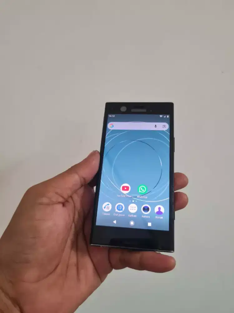Sony XZ1 Compact, Docomo