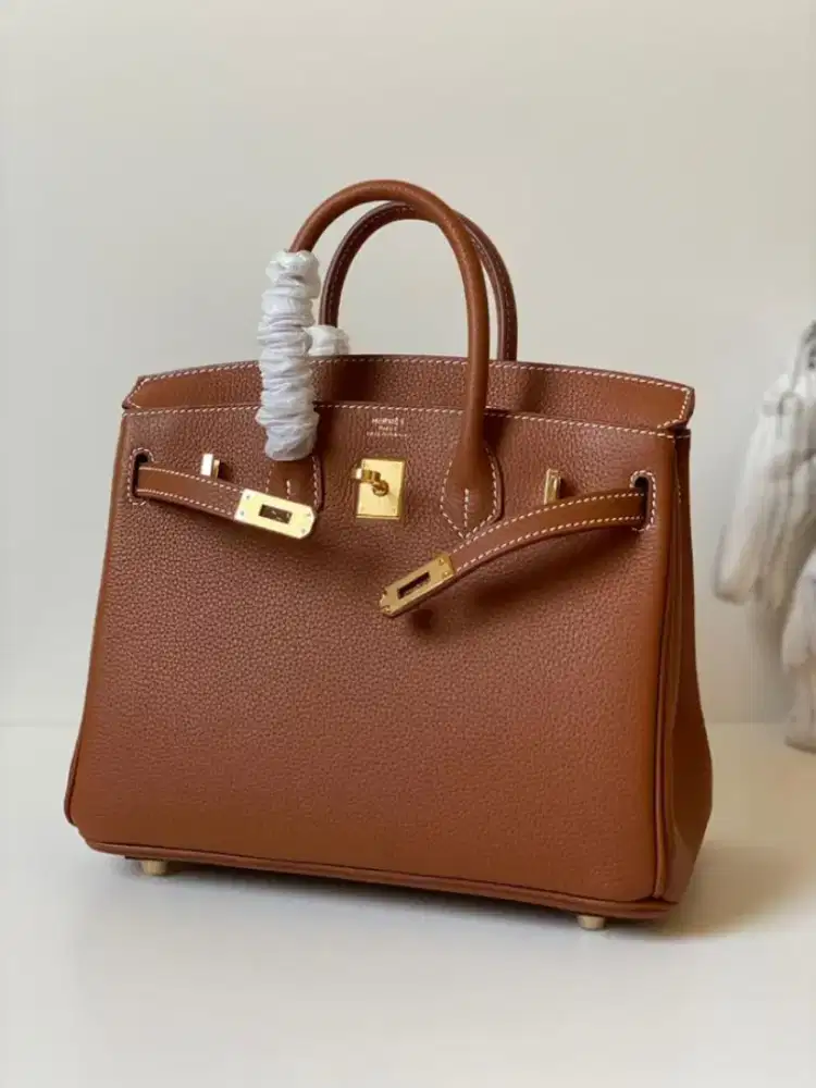 Hermes birkin 
Size : 25cm
Kulit