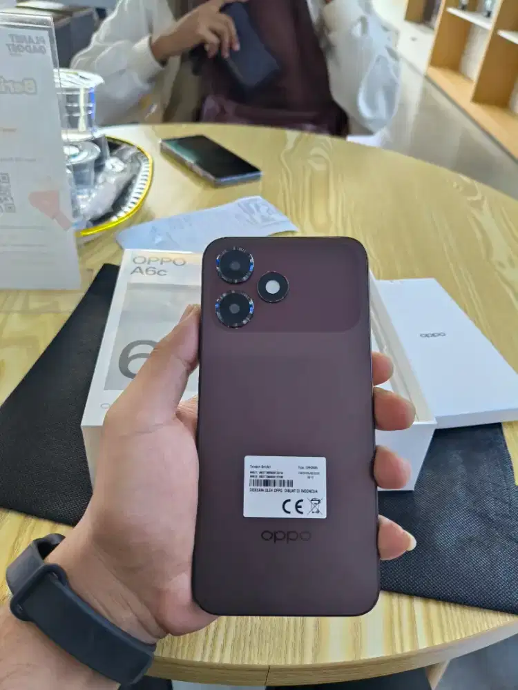 Oppo A6c  terbaru