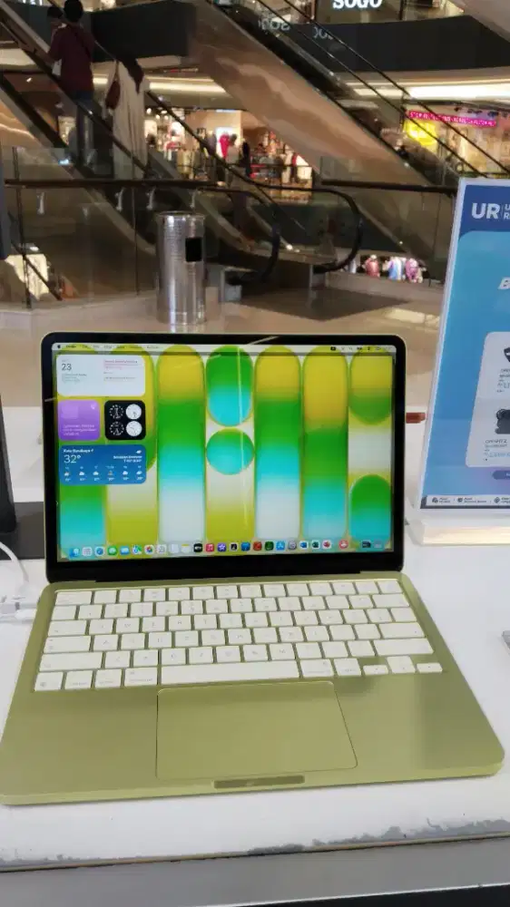 MacBook Neo terbaru