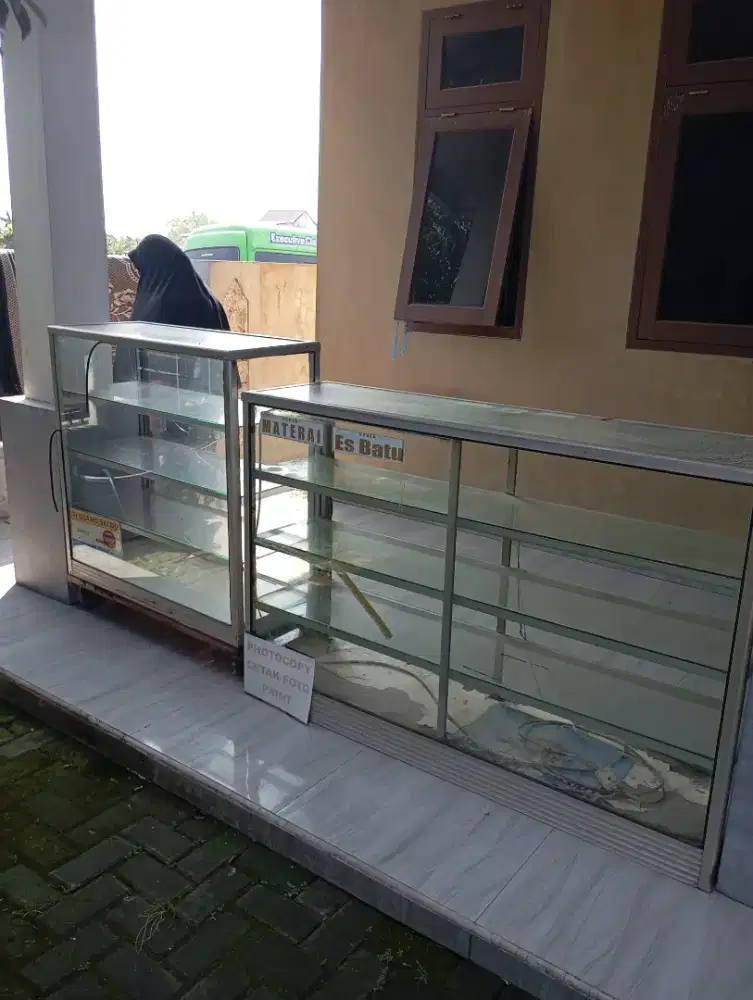 Jual cepat etalase