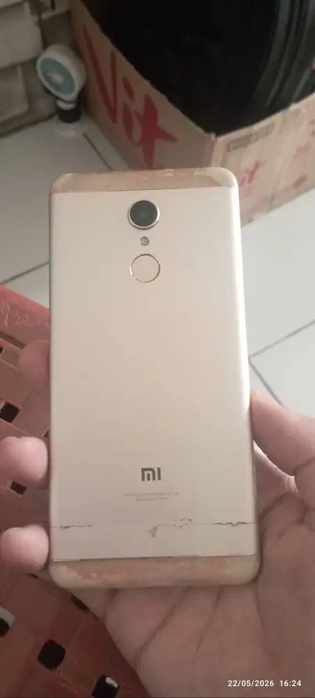 Redmi 5 ram 2/16