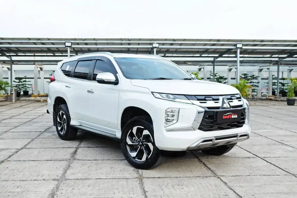 Like new Mitsubishi Pajero sport Dakar 2025