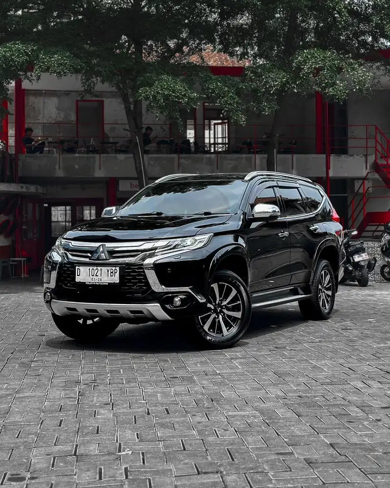 Ajib Pajero Sport Dakar Limited At 2017
