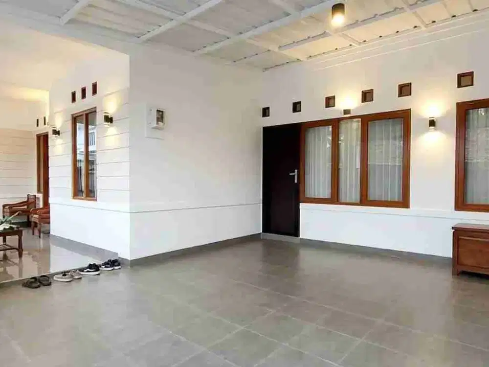 Rumah Bagus Terawat di Margahayu Raya