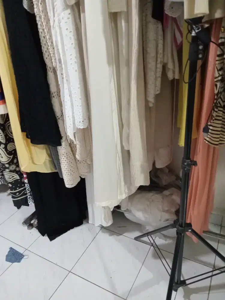 Dicari admin untuk garmen kecil