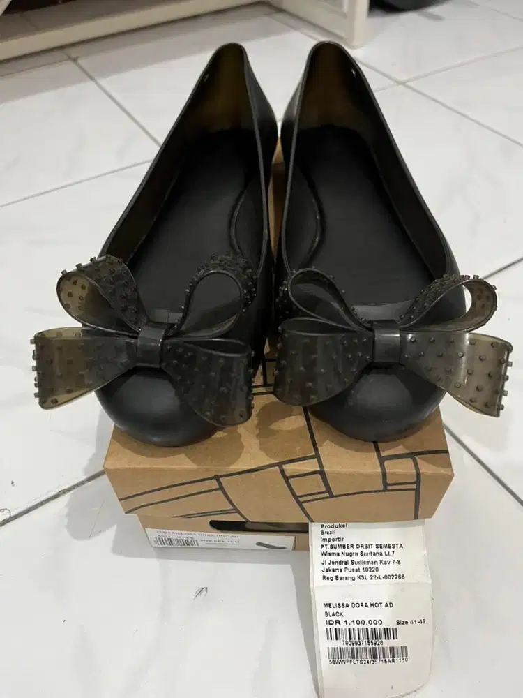 Melisa Dora Hot Ad size 41-42