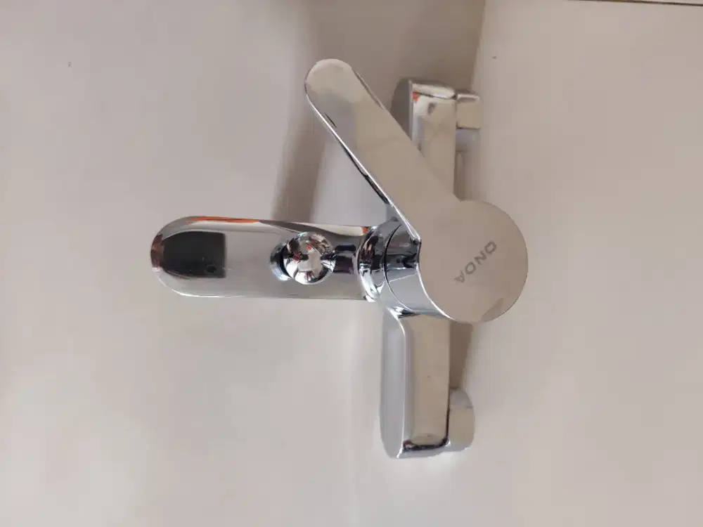 Keran shower  kamar mandi