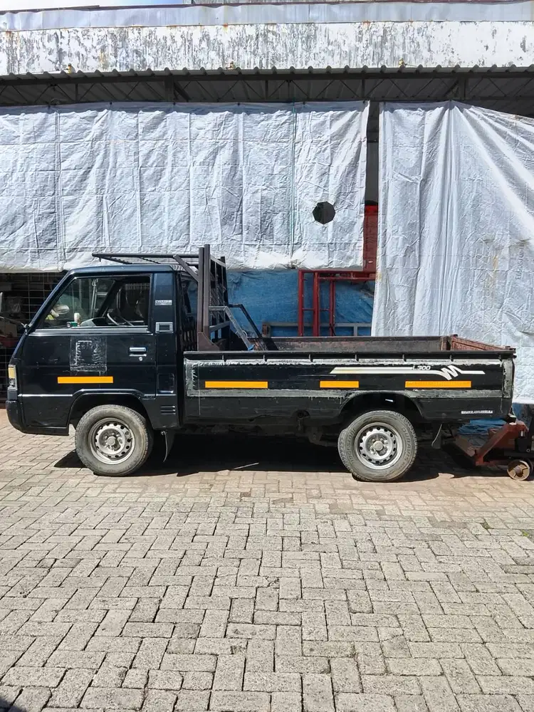 MITSUBISHI COLT L300 PU FB-R (4X2) M/T