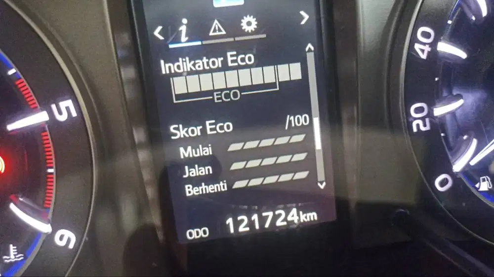 Dijual cepat BU !!!  innova Reborn type V 2.4  2018 Diesel Matic