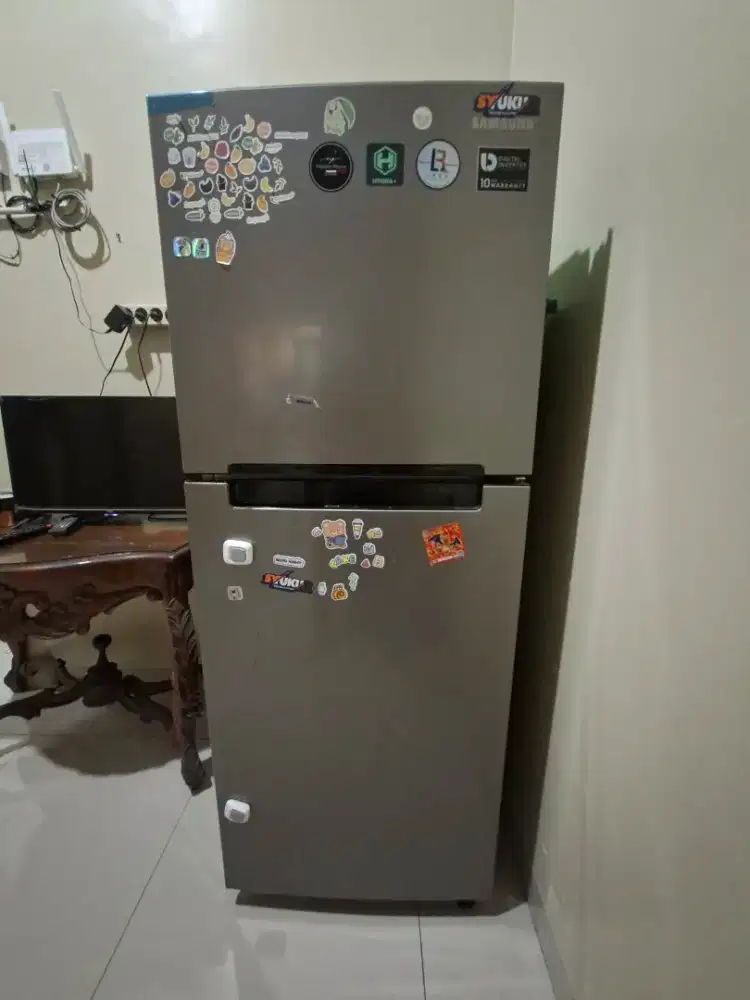 Kulkas Samsung Inverter 2 pintu