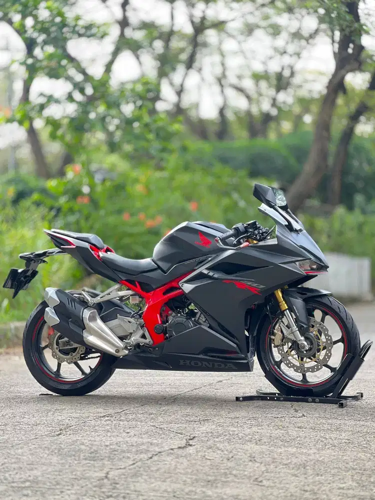 HONDA NEW CBR250RR ABS HITAM DOFF 2019 KM LOW PAJAK ON RASA BARU