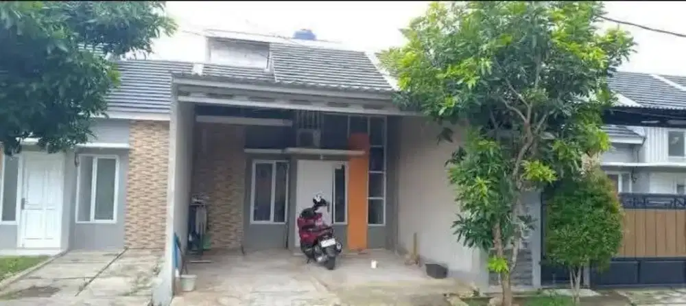 JUAL RUMAH TANPA PERANTARA ROYAL PARK PADURENAN MUSTIKA JAYA BEKASI