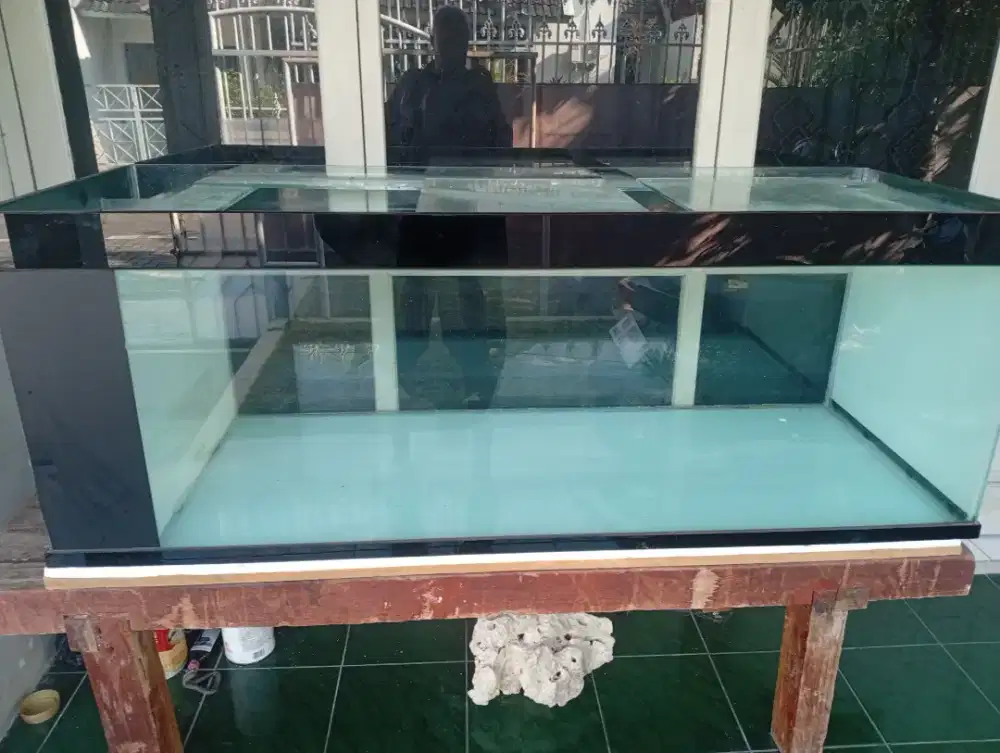 Dijual akuarium murah