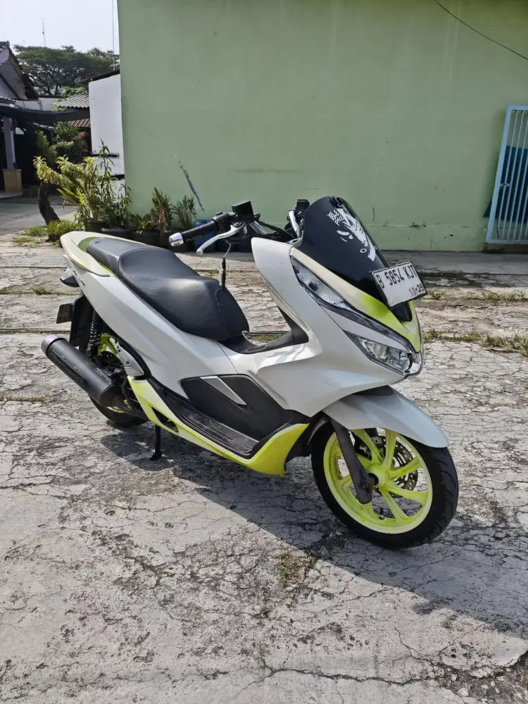Forsale honda pcx 2020