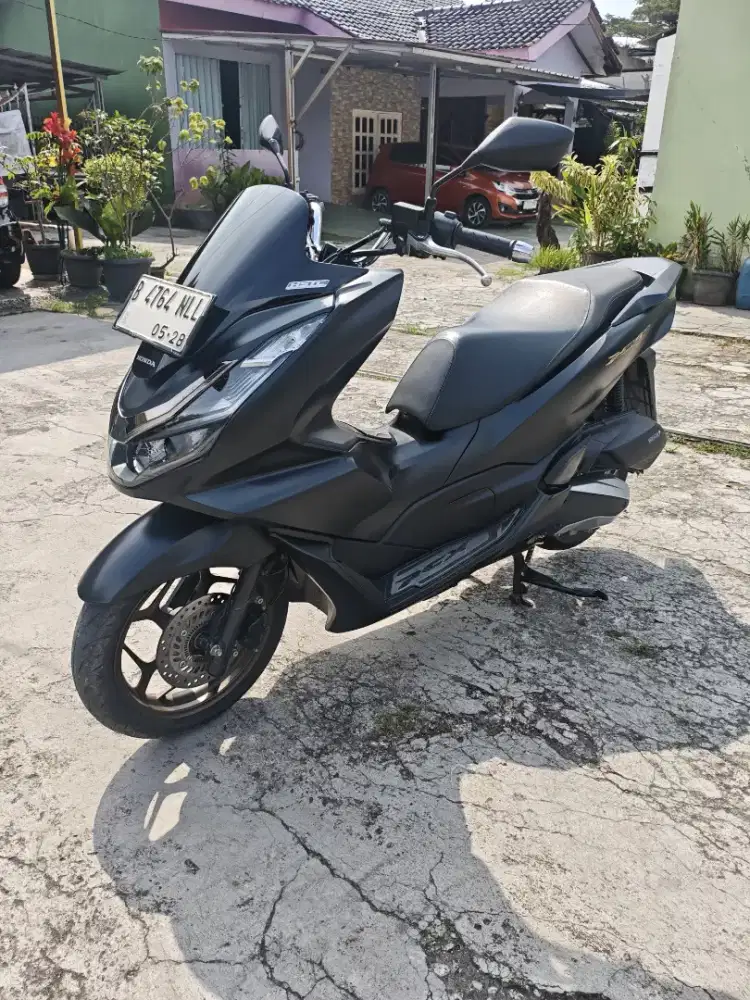 Forsale .. honda pcx 2023 abs
