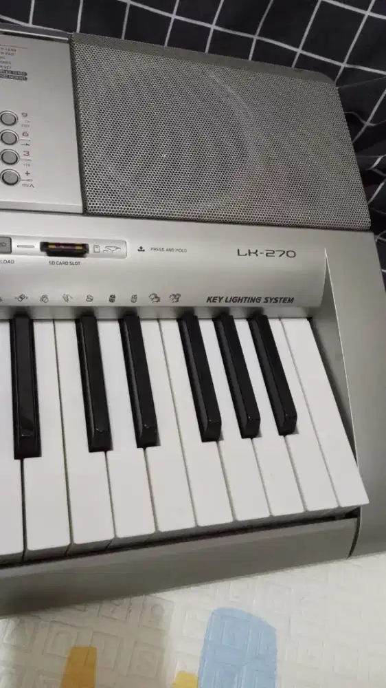 CASIO LK 270 mulus ,