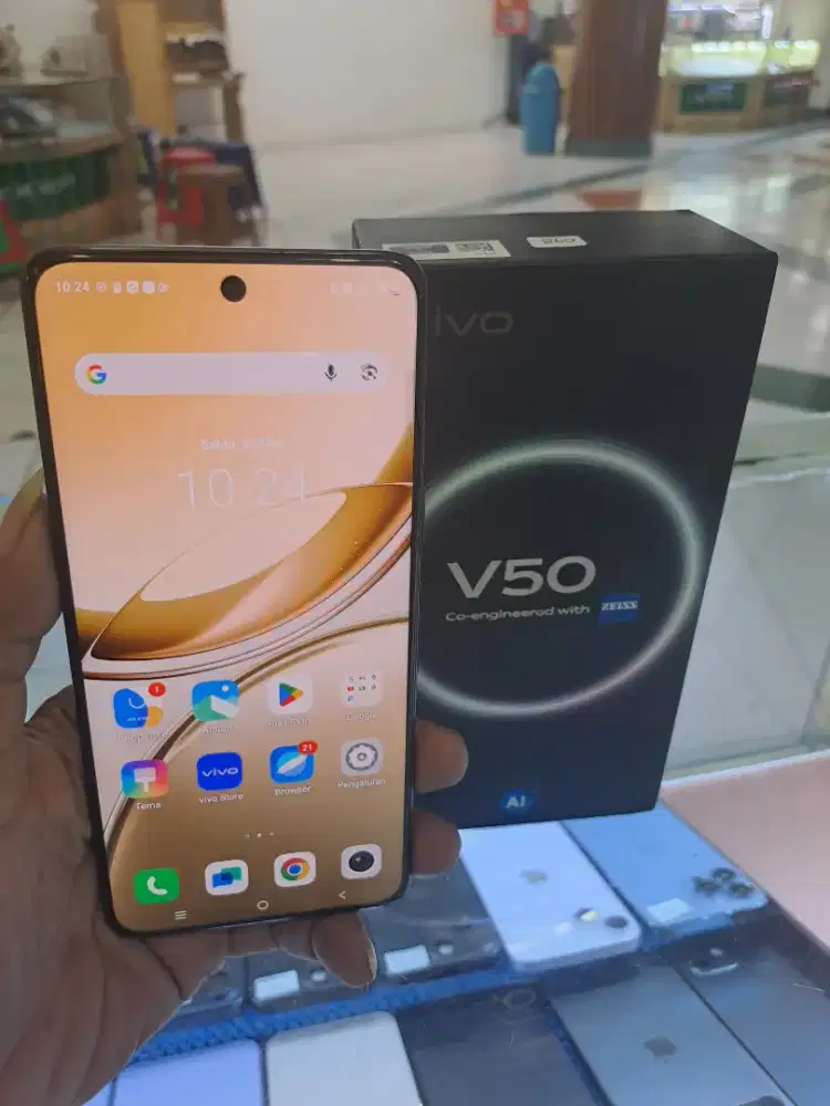 Vivo V50 12/256gb