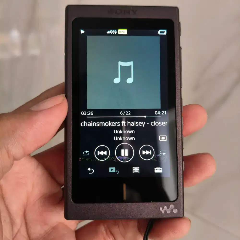 Sony Walkman NW-A46 Hi-Res Audio 32GB Like New Earphone Sony Original