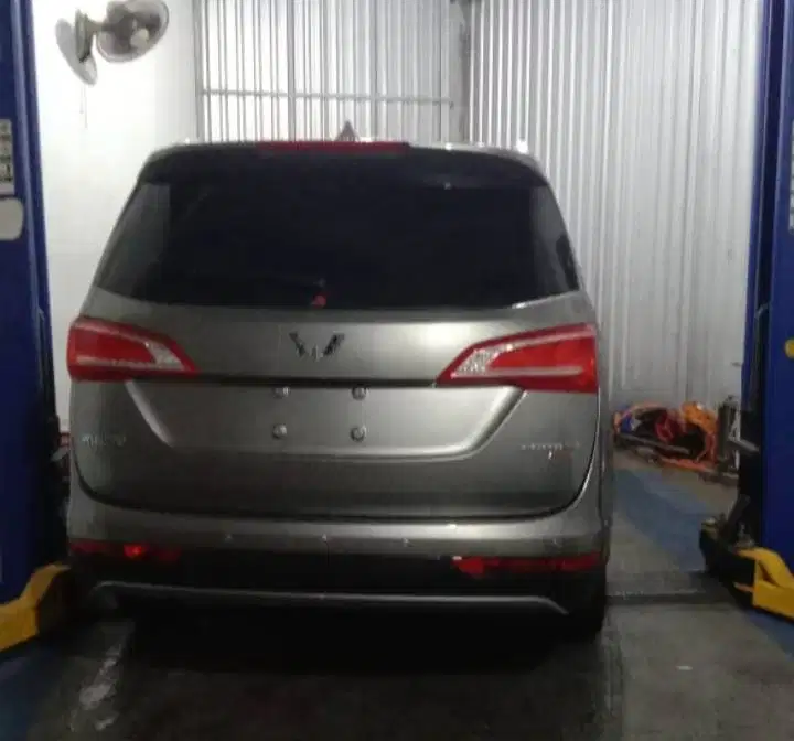 Oper Kredit resmi