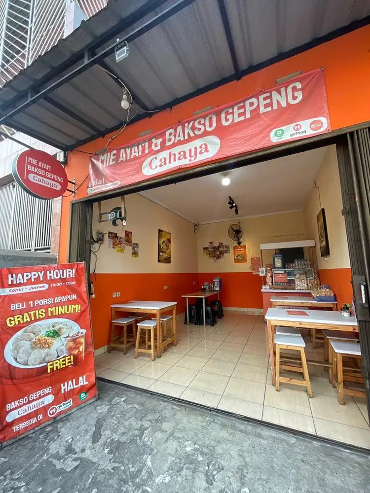 Dibutuhkan segera staff mie ayam dan bakso