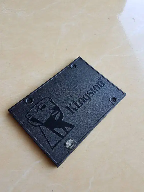 SSD Kingston 240gb sata sehat