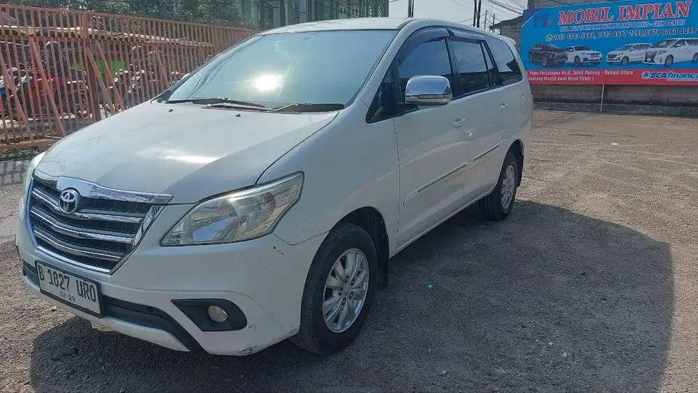 Toyota Kijang Innova 2014 Bensin
