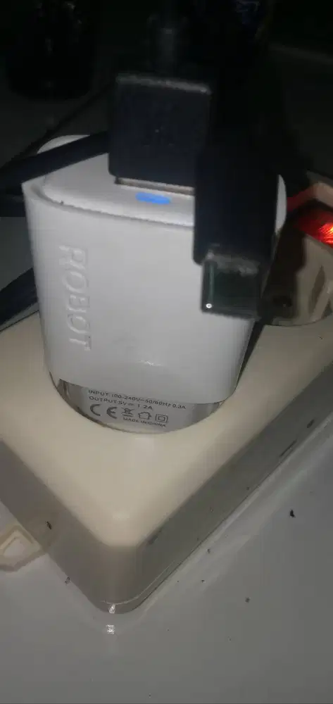 Charger Handphone
