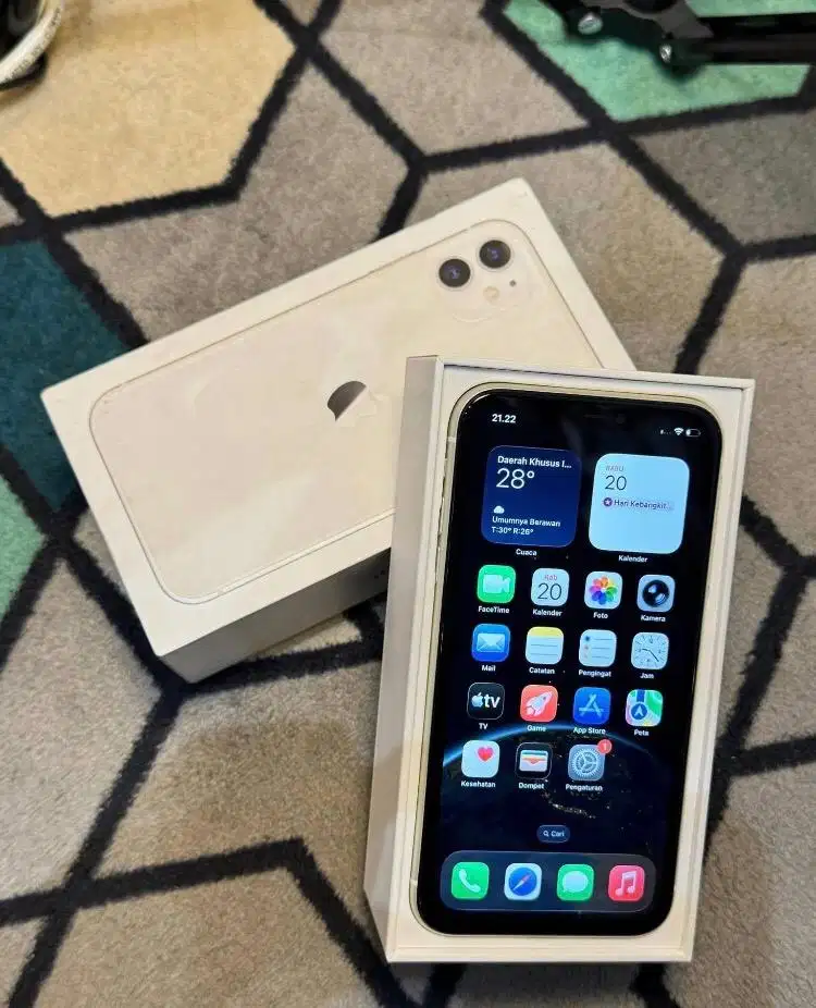 Iphone 11 inter 64gb fullset