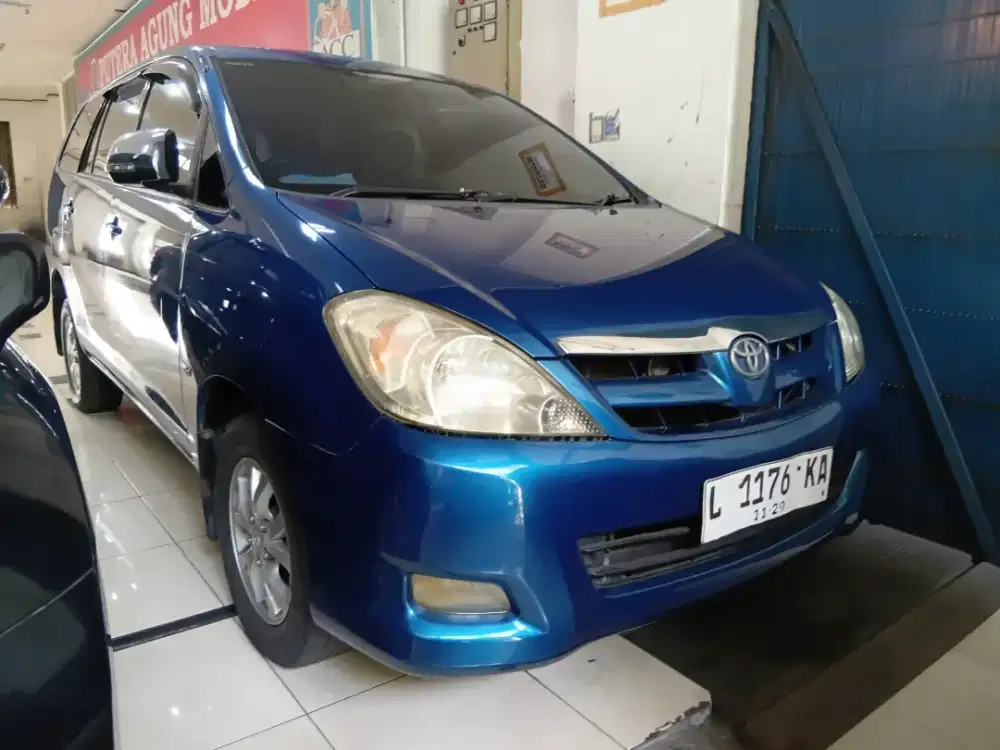Toyota Innova G automatic 2009