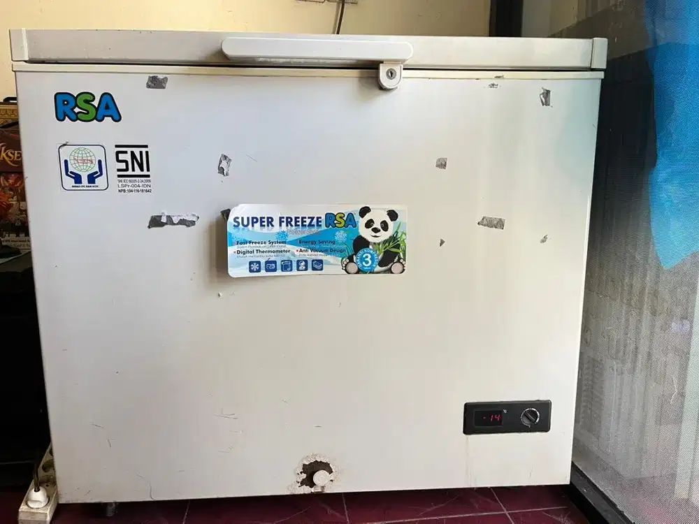 RSA Chest Freezer Box - 220 Liter - CF-220