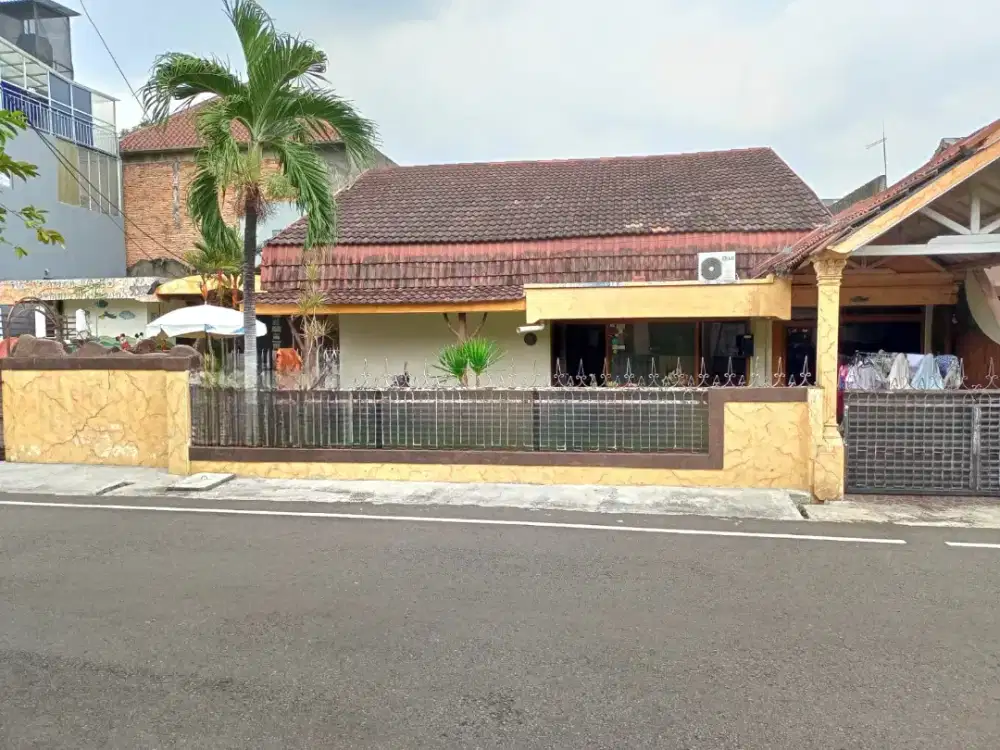 Rumah termurah jarang ada hitung tanah di pulo mas jakarta timur