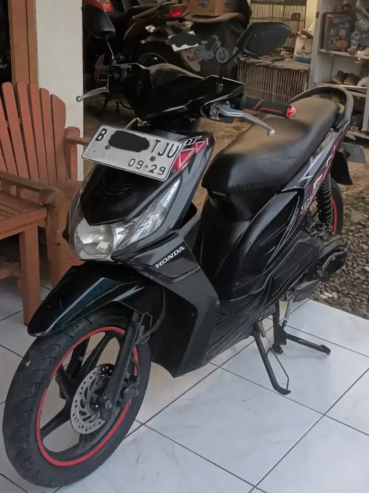 Honda Beat Karbu Tahun 2011