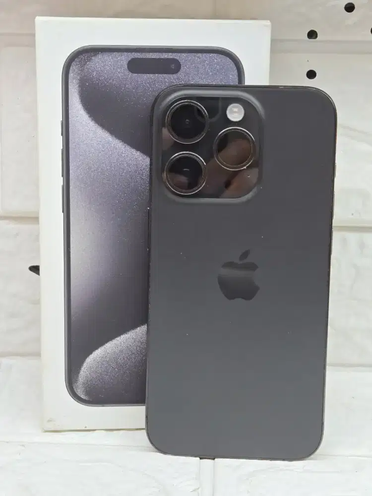 Iphone 15 pro 512gb black second