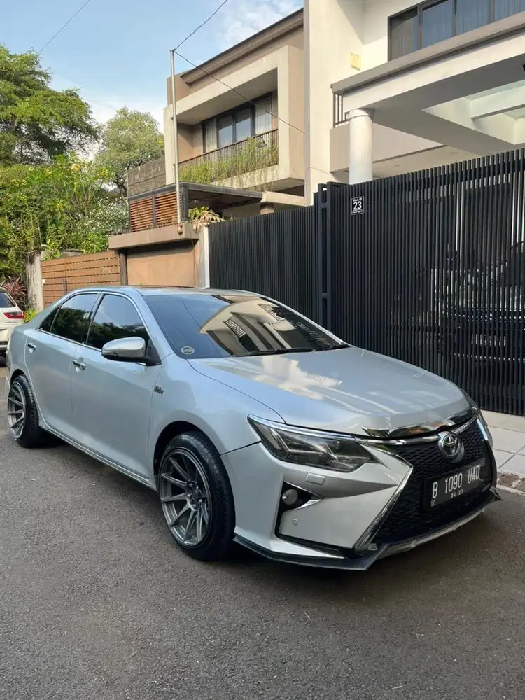 Toyota Camry 2.5 V 2013 Converted