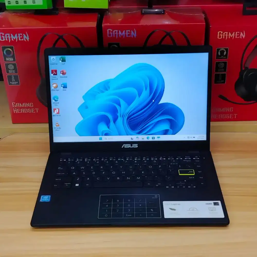 Asus Vivobook L410M Intel N4020 RAM 4GB eMMC/SSD 256 GB  Slim Mulus