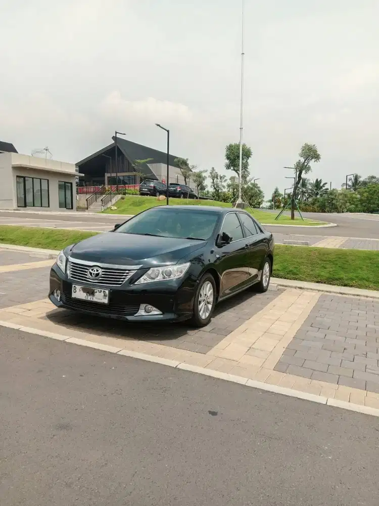 Toyota Camry 2012/2013 Tipe 2.5 G Bensin AT
