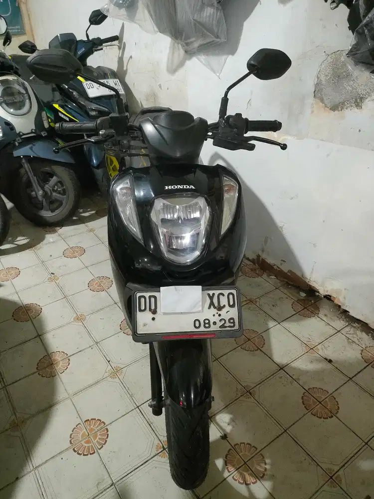 Honda Genio 2024 hitam