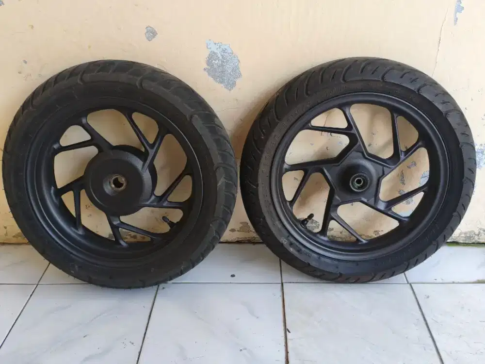 Velg Vario 160 1 bln pemakaian