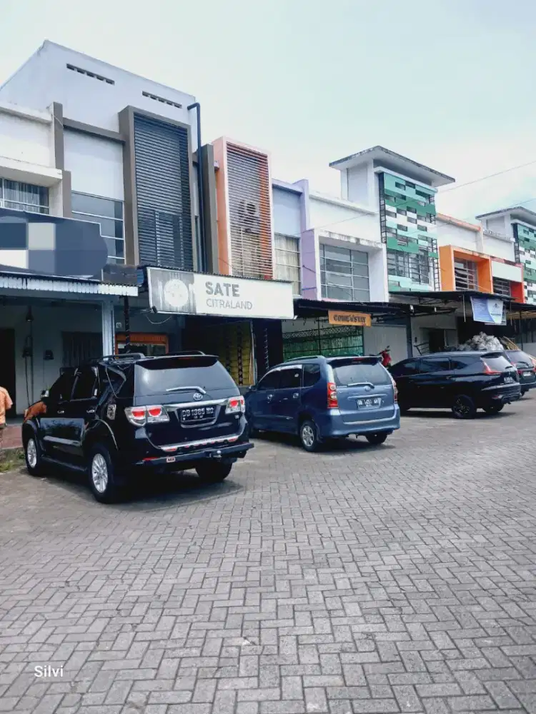 Disewakan ruko CitraLand ringroad manado