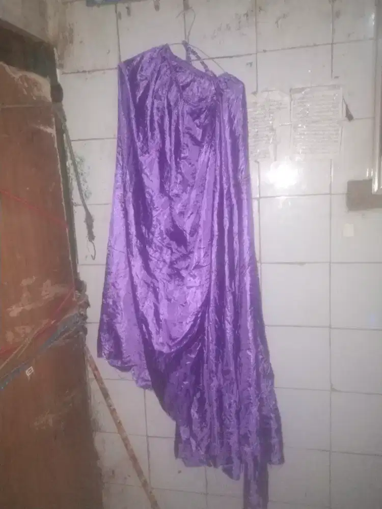 Mukena wanita ungu