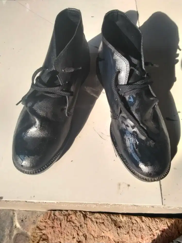 Sepatu pdh size 44