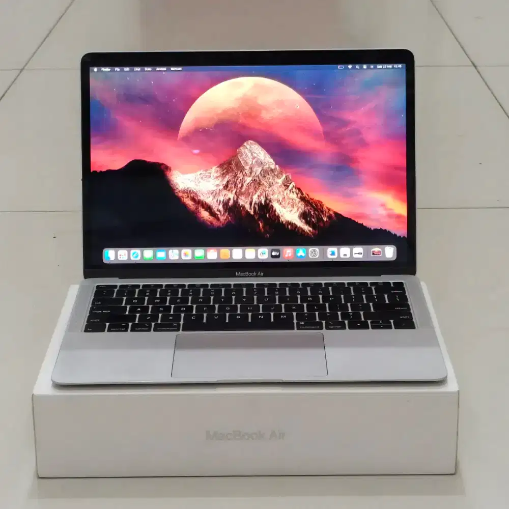 MACBOOK AIR 2019 intel i5 Ram 8GB SDD 128GB Fullset