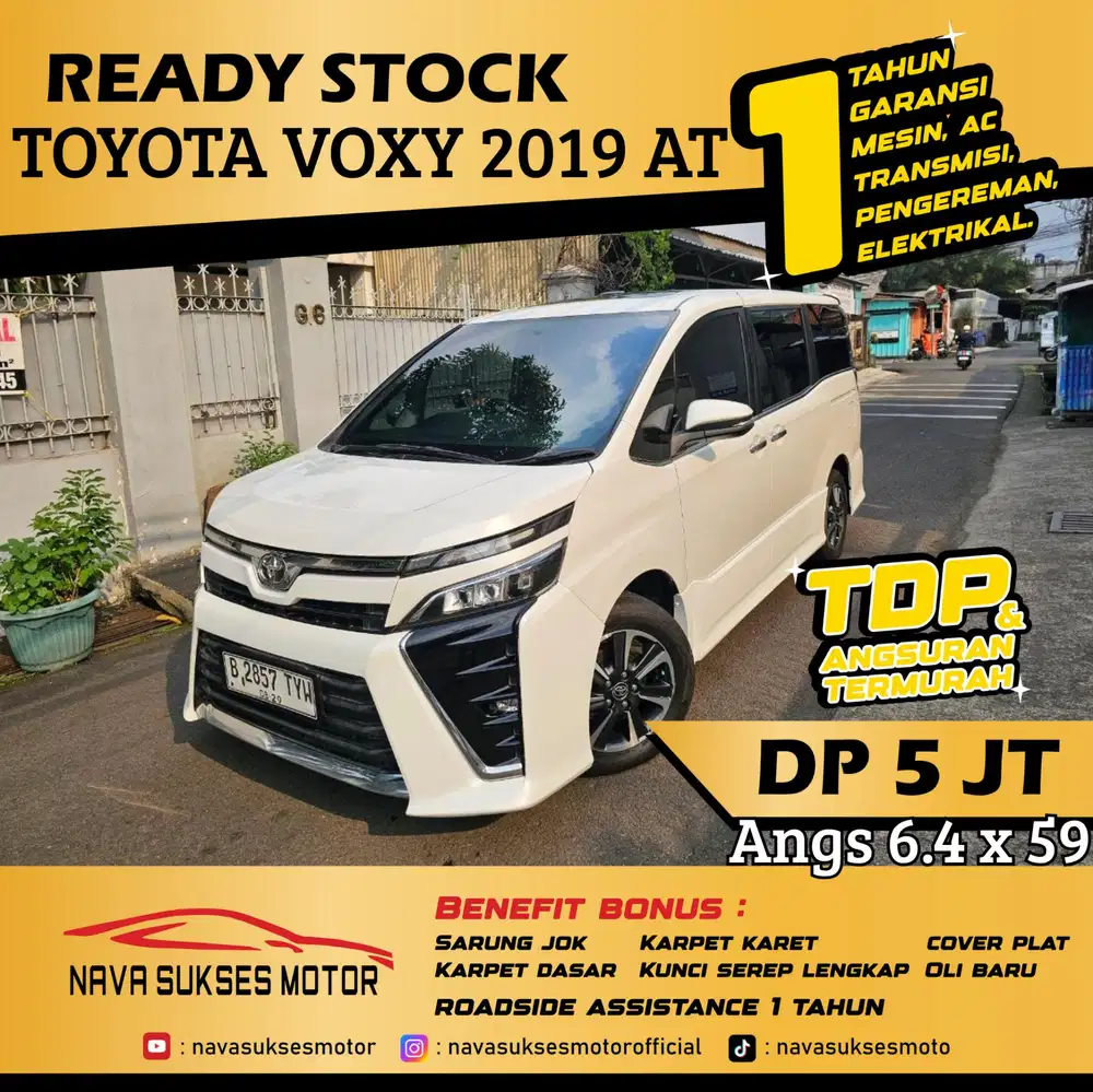 TDP 5 Jt Angs Termurah Toyota Voxy 2019 Matic Putih Low Km Like New