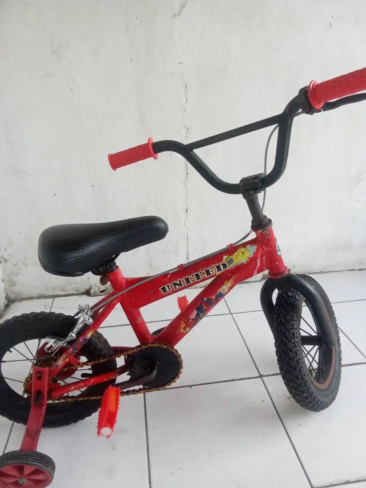 dijual sepeda UNITD